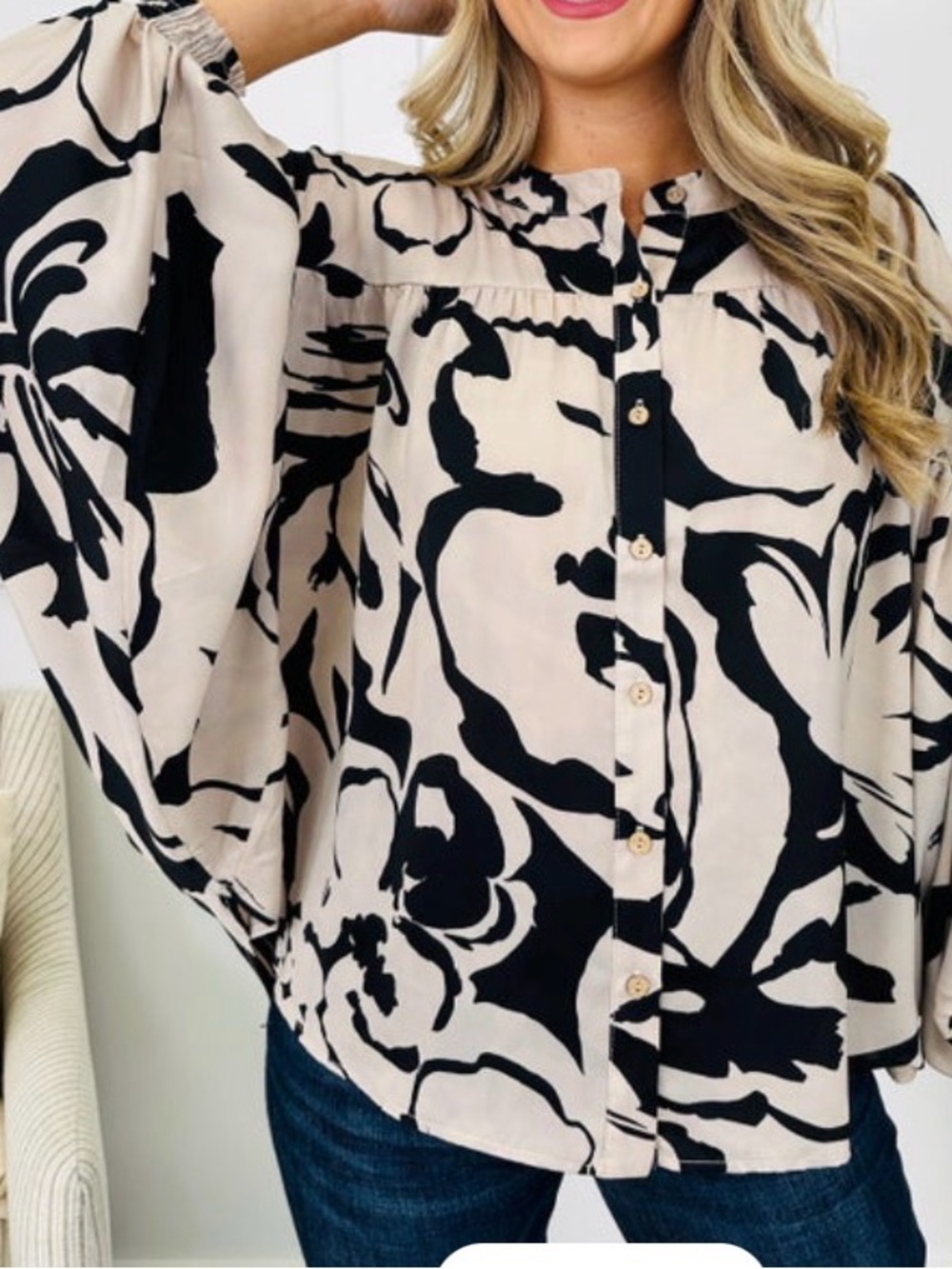 easel Black Floral Print Button-Front Blouse on Cream